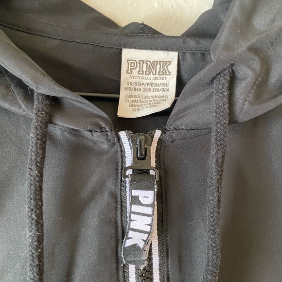 Victoria’s Secret Pink Black Wind Breaker Zip Up Jacket Size XS - Picture 2 of 3